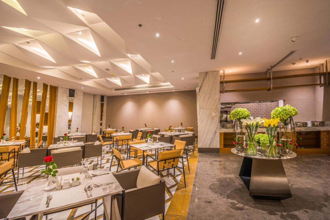 Grand Plaza Hotel - Kafd Riyadh Riade Exterior foto